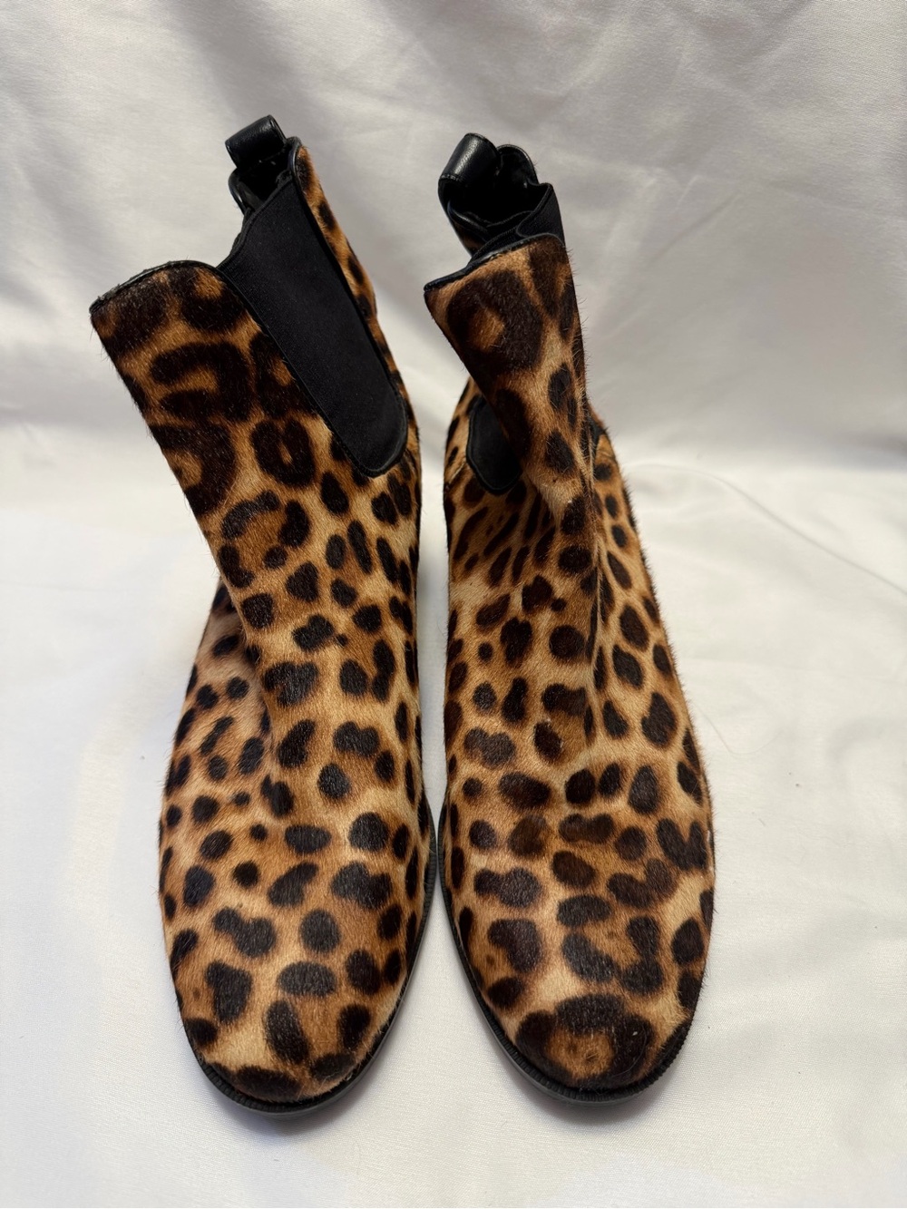 Taryn Rose Leopard Print ankle boots